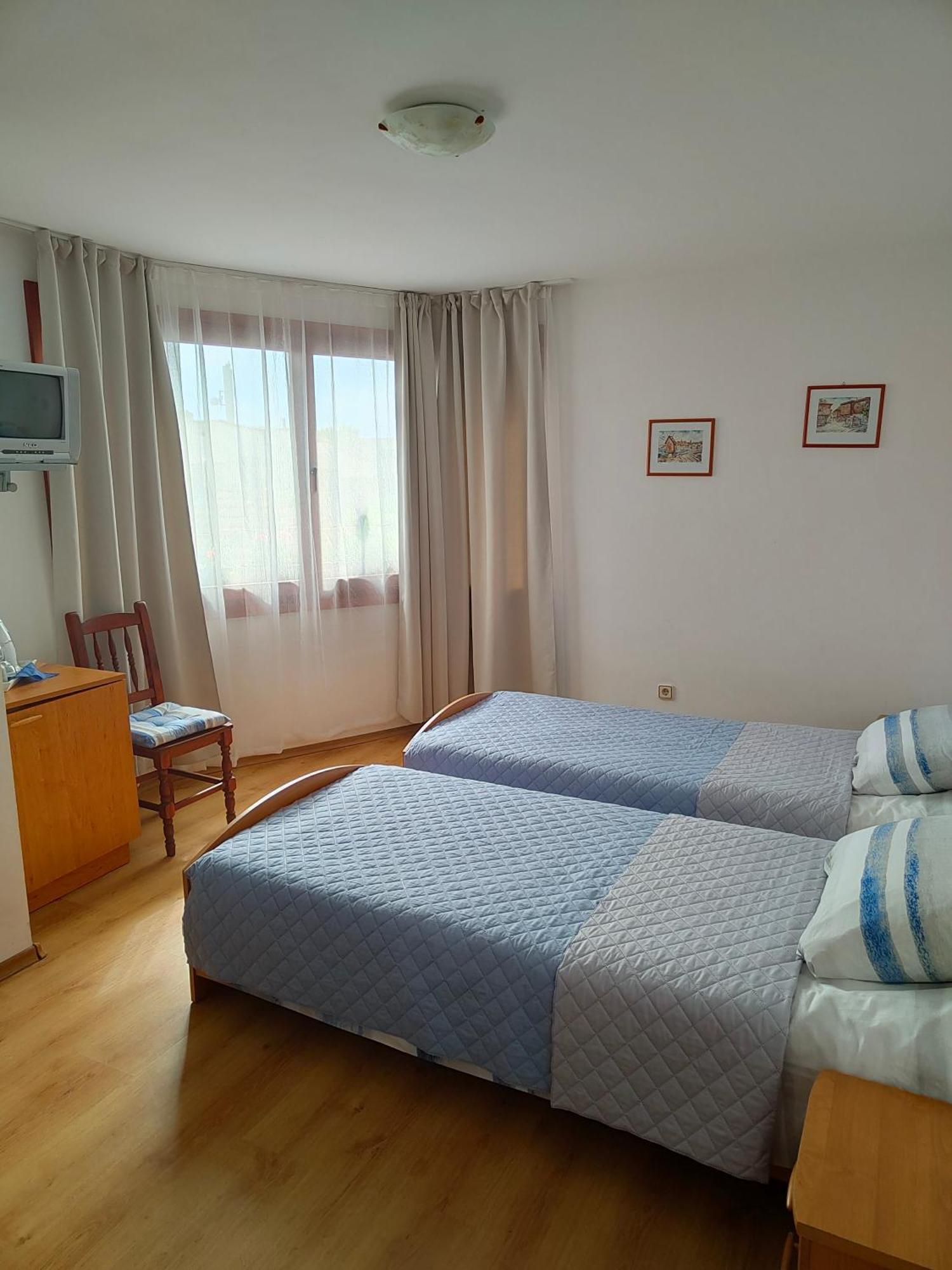 Guest Rooms Melsambria Nesebar Exterior foto